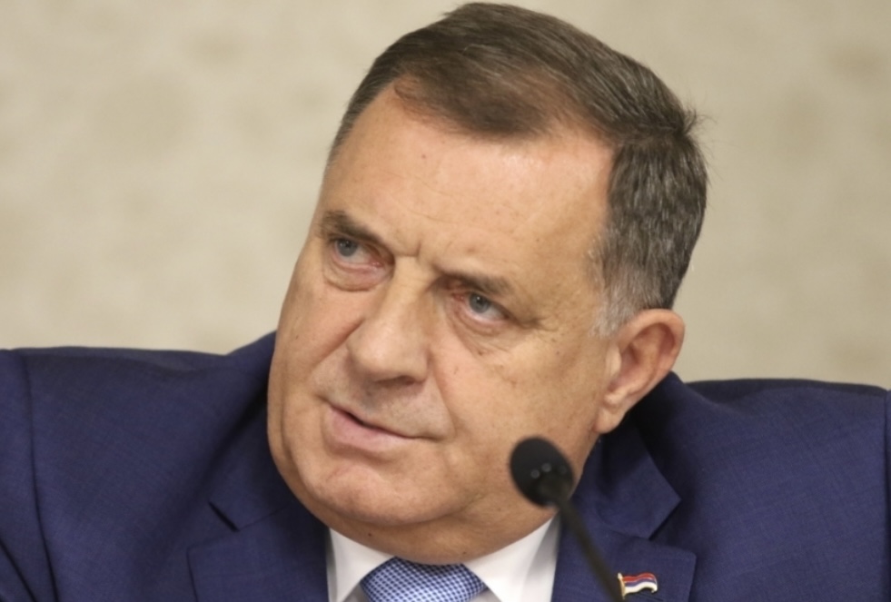 MILORAD DODIK PONIŽAVA SCHMIDTA: "Njegova Sudbina Isključivo Zavisi ...